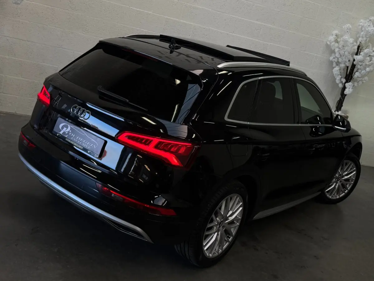 2.0 TFSI Quattro Sport / Trekhaak / Luchtvering / Carplay / Pano / Sfeerver / Keyless / Camera / Adaptive Cruise / Virtual