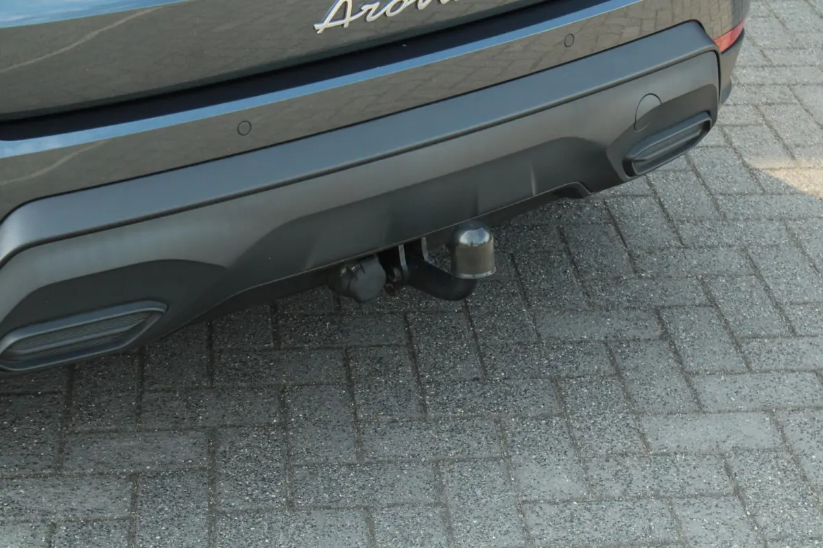 1.0 TSI 95pk Style Business Intense | Stoelverwarming | Trekhaak | Parkeersensoren Voor/ Achter | Camera | Airco Automatische | Cruise Control