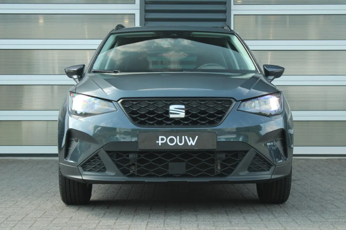 1.0 TSI 95pk Style Business Intense | Stoelverwarming | Trekhaak | Parkeersensoren Voor/ Achter | Camera | Airco Automatische | Cruise Control