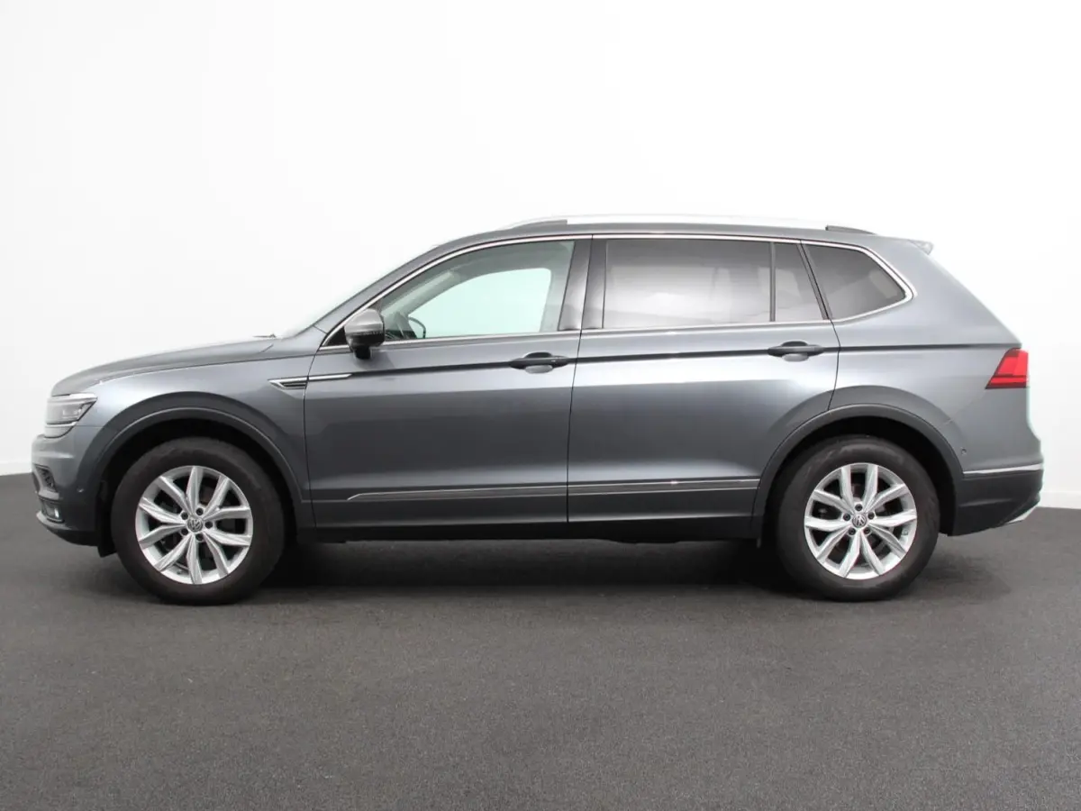 1.5 TSI Highline All-space 7p. Panorama dak Adaptive cruise control Climate control LED Parkeersensoren Achteruitrijd camera Trekhaak Navigatie Voorstoelen verwarmd Apple Carplay/ Android Au