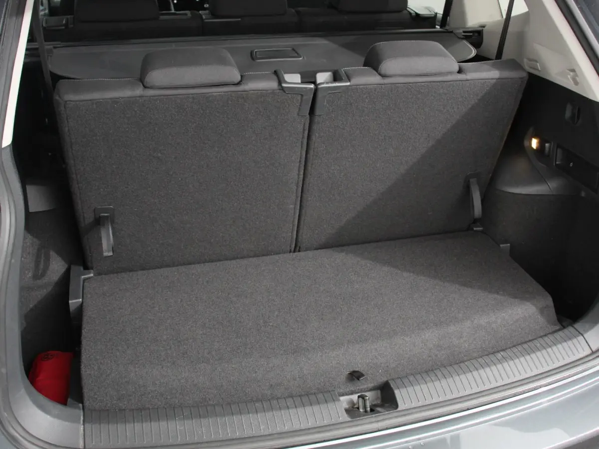 1.5 TSI Highline All-space 7p. Panorama dak Adaptive cruise control Climate control LED Parkeersensoren Achteruitrijd camera Trekhaak Navigatie Voorstoelen verwarmd Apple Carplay/ Android Au