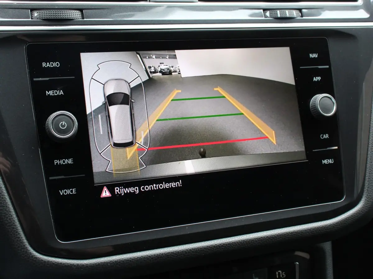 1.5 TSI Highline All-space 7p. Panorama dak Adaptive cruise control Climate control LED Parkeersensoren Achteruitrijd camera Trekhaak Navigatie Voorstoelen verwarmd Apple Carplay/ Android Au