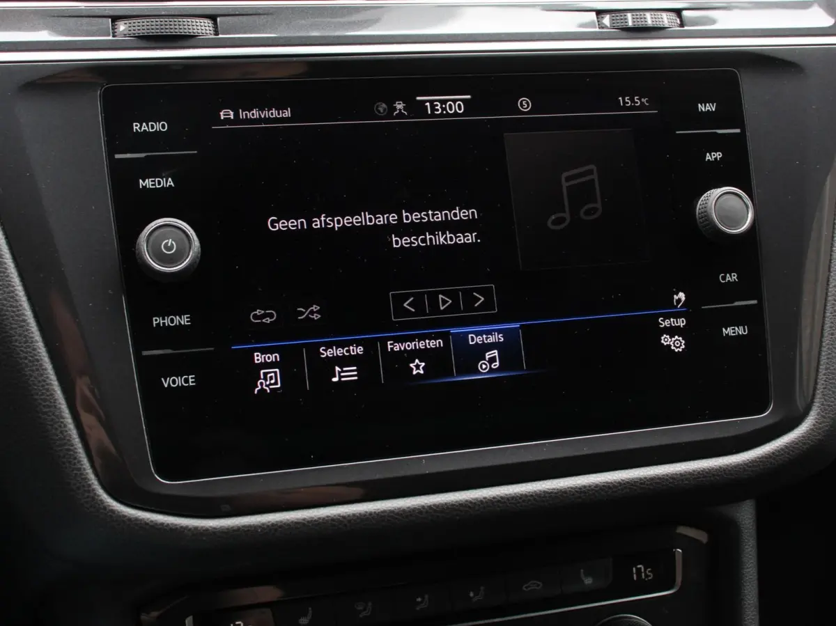 1.5 TSI Highline All-space 7p. Panorama dak Adaptive cruise control Climate control LED Parkeersensoren Achteruitrijd camera Trekhaak Navigatie Voorstoelen verwarmd Apple Carplay/ Android Au