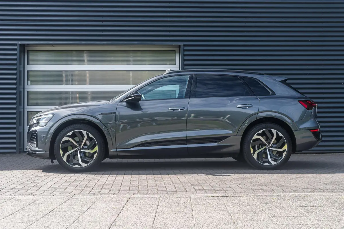 55 408pk quattro S Edition Competition 115 kWh | SoH 98% | Panoramadak | B&O Premium | Adaptive Cruise | Climatronic | Sportstoelen Plus
