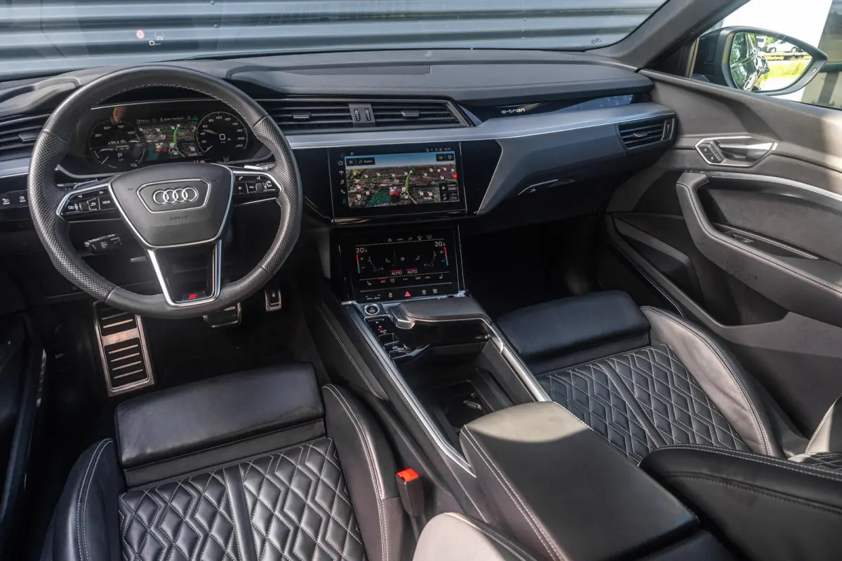 55 408pk quattro S Edition Competition 115 kWh | SoH 98% | Panoramadak | B&O Premium | Adaptive Cruise | Climatronic | Sportstoelen Plus