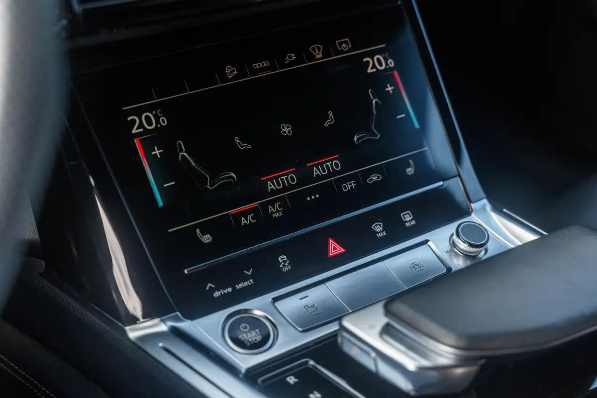 55 408pk quattro S Edition Competition 115 kWh | SoH 98% | Panoramadak | B&O Premium | Adaptive Cruise | Climatronic | Sportstoelen Plus