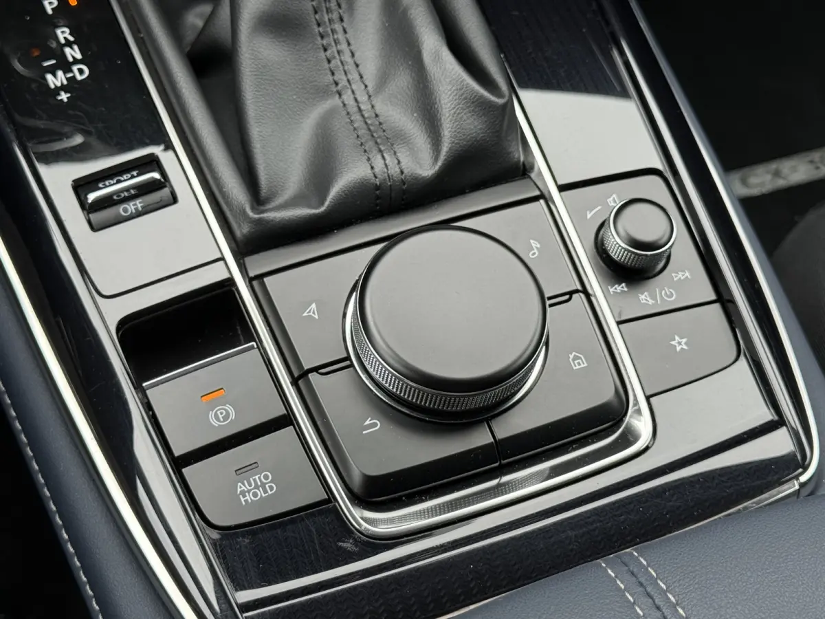 2.0 e-SkyActiv-X M Hybrid Comfort | Trekhaak | ACC | HUD | CarPlay | Camera