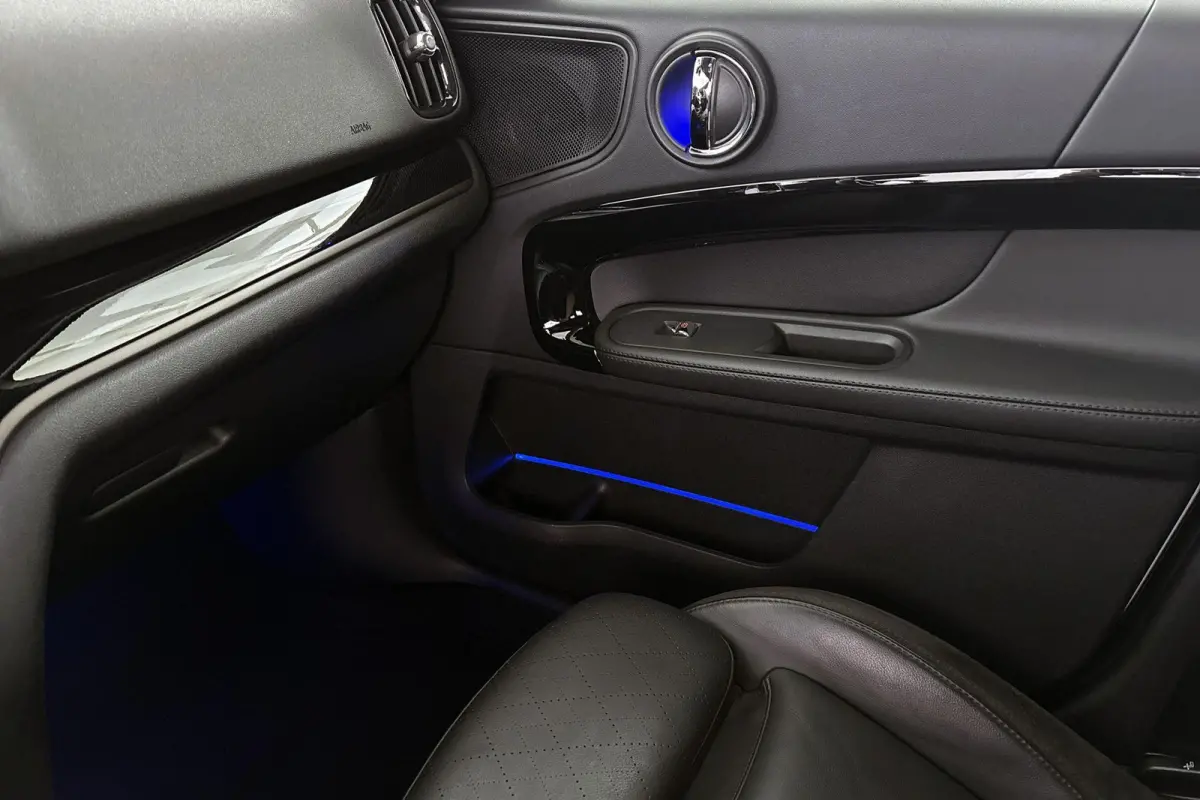 1.5 Cooper ALL4 Classic Stoelverwarming Achteruitrijcamera Apple CarPlay