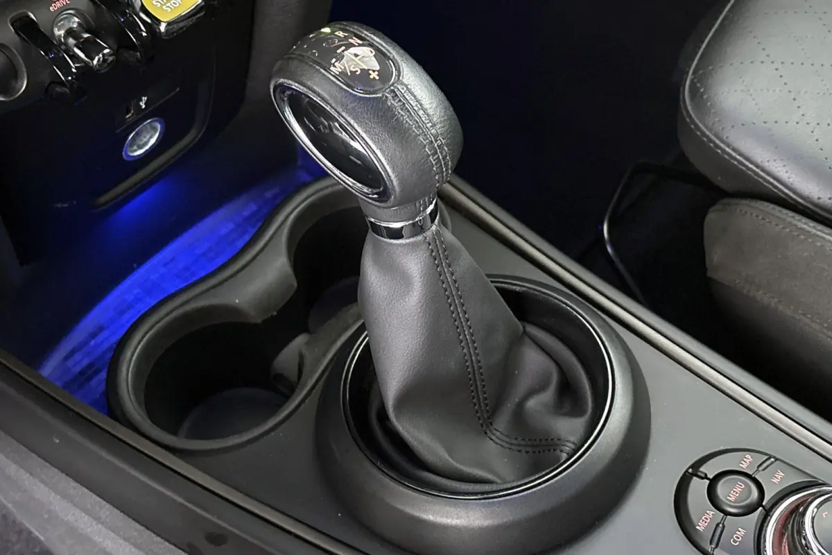 1.5 Cooper ALL4 Classic Stoelverwarming Achteruitrijcamera Apple CarPlay