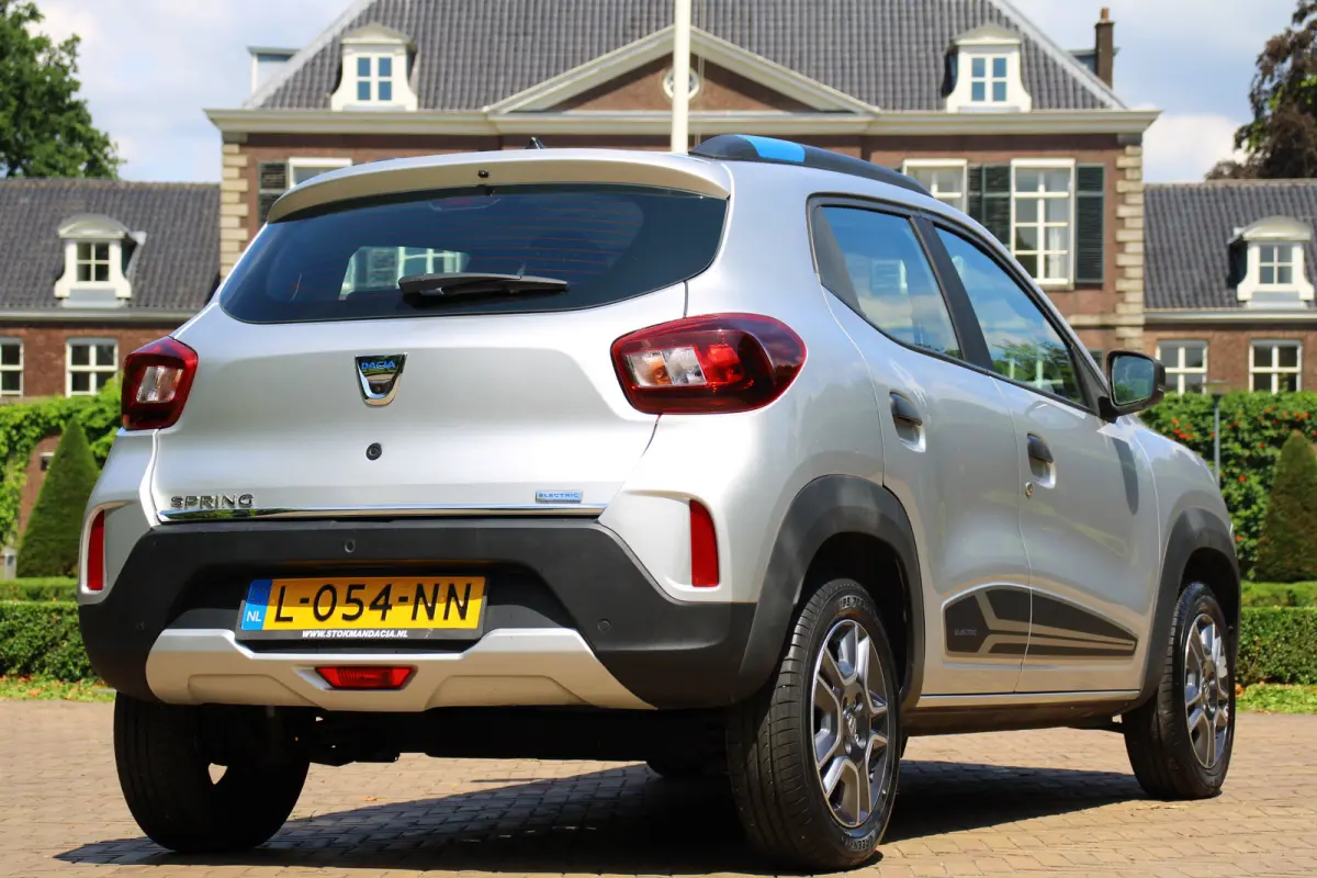 Business 27 kWh | CAMERA | LED | CARPLAY | LEDER | AIRCO | PRACHTIGE STAAT! | LAGE KM STAND