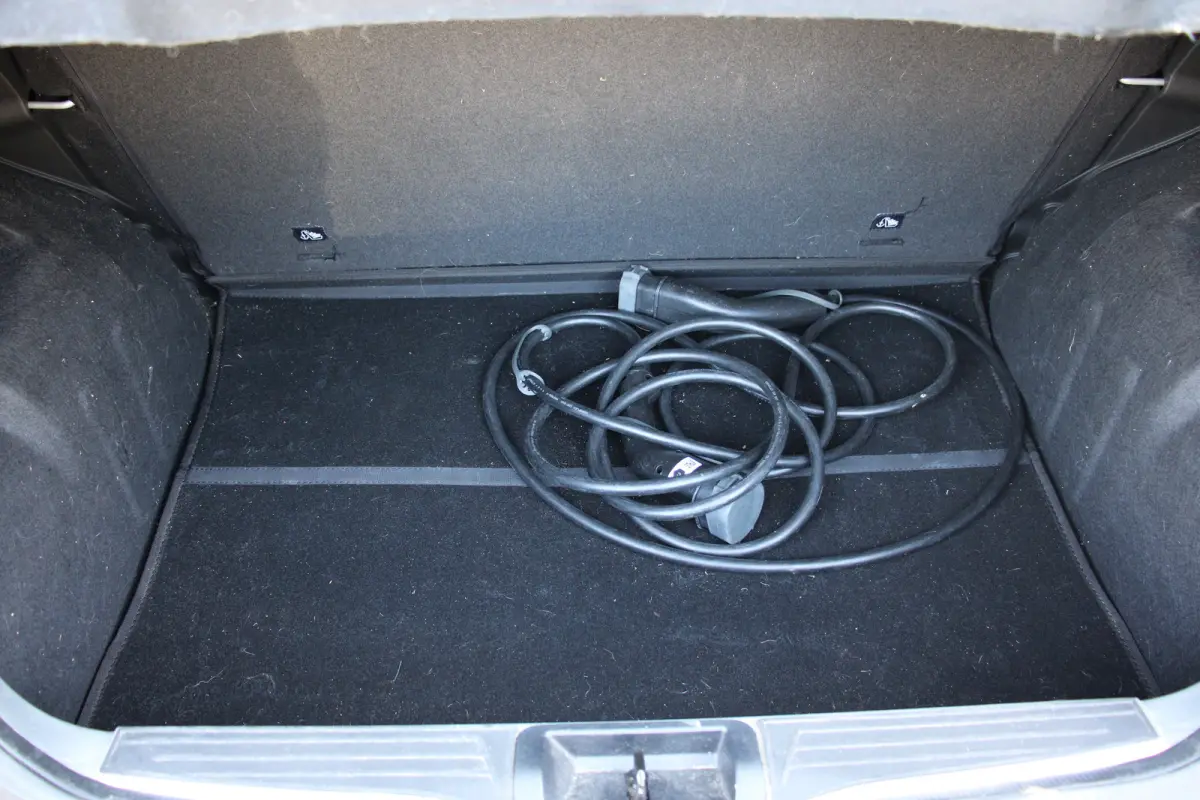 Business 27 kWh | CAMERA | LED | CARPLAY | LEDER | AIRCO | PRACHTIGE STAAT! | LAGE KM STAND