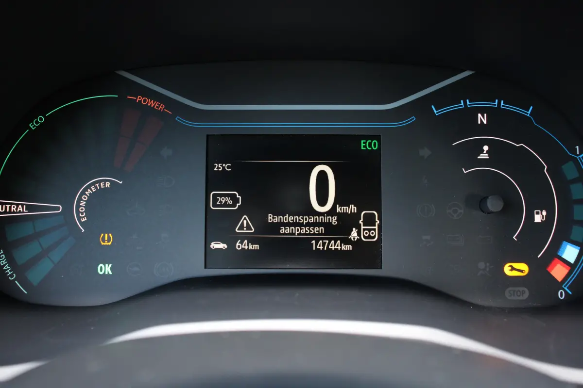 Business 27 kWh | CAMERA | LED | CARPLAY | LEDER | AIRCO | PRACHTIGE STAAT! | LAGE KM STAND
