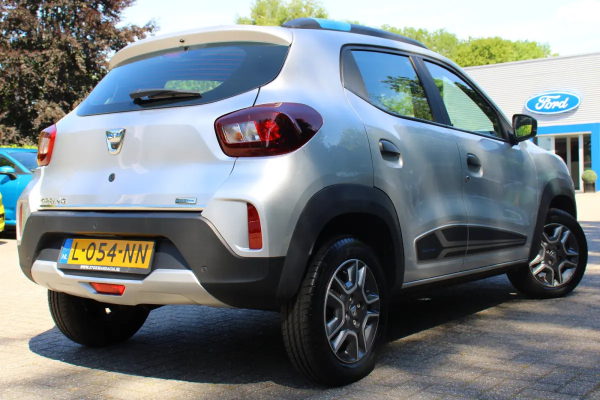 Business 27 kWh | CAMERA | LED | CARPLAY | LEDER | AIRCO | PRACHTIGE STAAT! | LAGE KM STAND