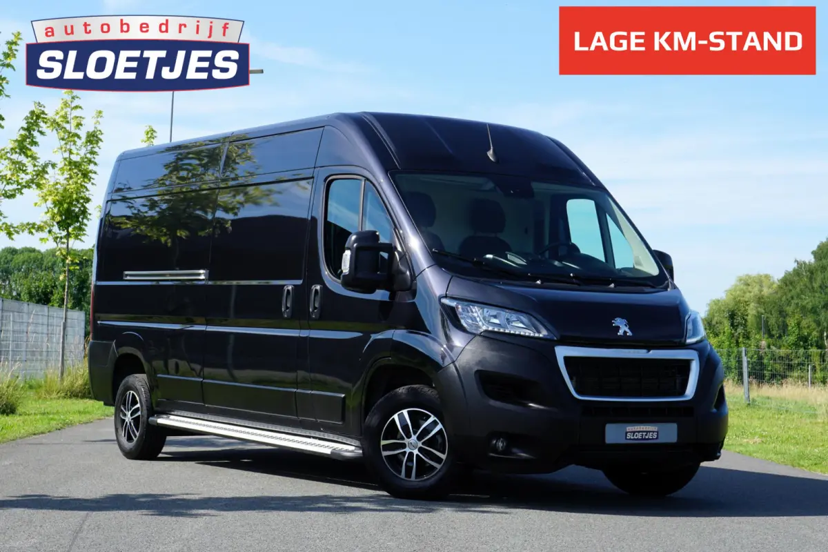 2.2 BlueHDi 165 L3H2 3.5t in nieuwstaat |Trekhaak |Camera |Cruise |Navi |Metallic |Climate control |165 pk |EURO6D |1e eigenaar |3500 KG |Carplay |Android auto