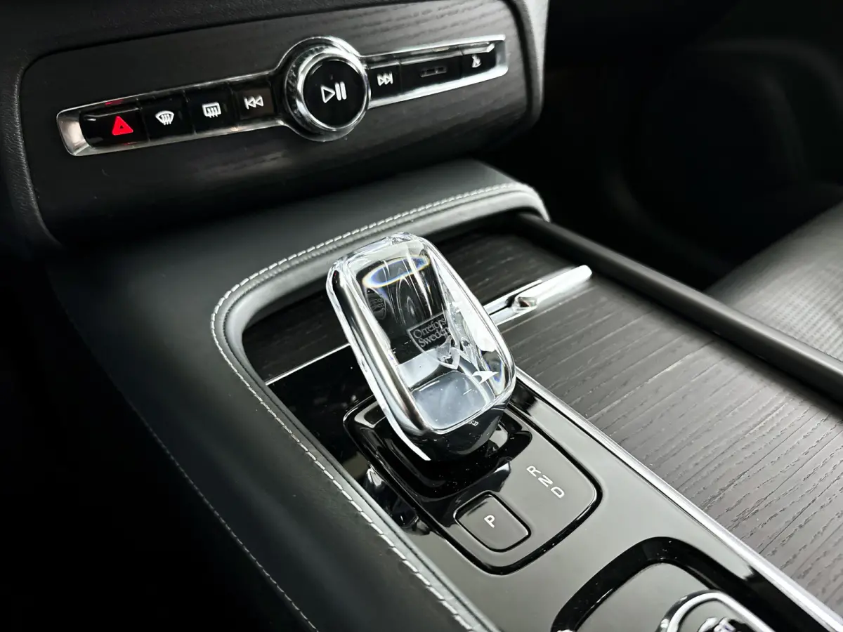 T8 Twin Engine AWD Inscription Intro Edition | Panoramadak | 360° camera | Stoelverwarming | Head-up display | Bowers & Wilkins