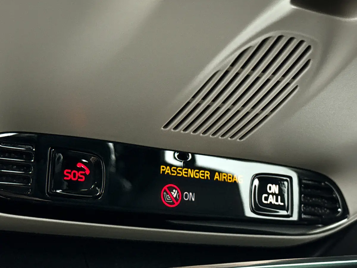 T8 Twin Engine AWD Inscription Intro Edition | Panoramadak | 360° camera | Stoelverwarming | Head-up display | Bowers & Wilkins
