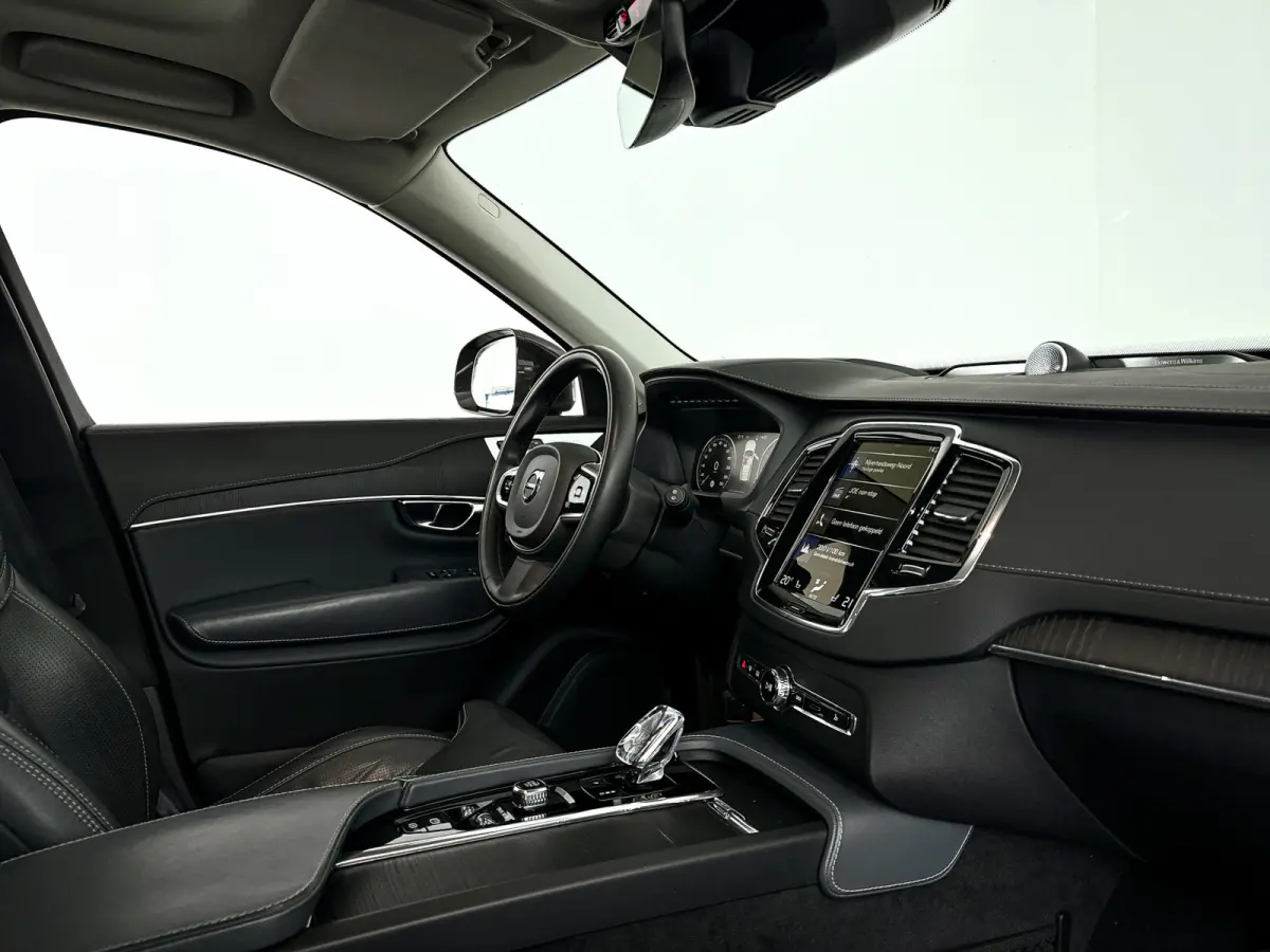 T8 Twin Engine AWD Inscription Intro Edition | Panoramadak | 360° camera | Stoelverwarming | Head-up display | Bowers & Wilkins