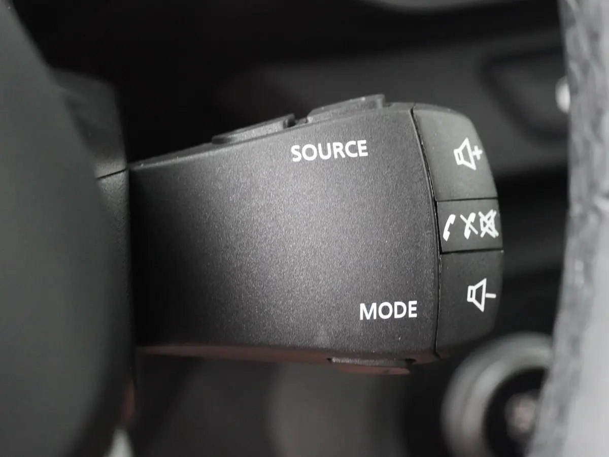 hybrid 140 extreme 7-zits | Media Nav | Pack Assist |