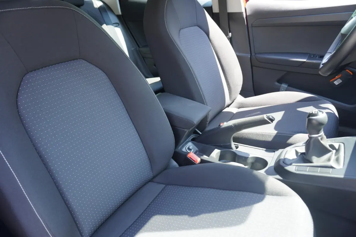 1.0 EcoTSI 95pk Style | Climatronic | FullLink | PDC Achter