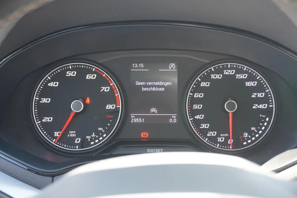 1.0 EcoTSI 95pk Style | Climatronic | FullLink | PDC Achter