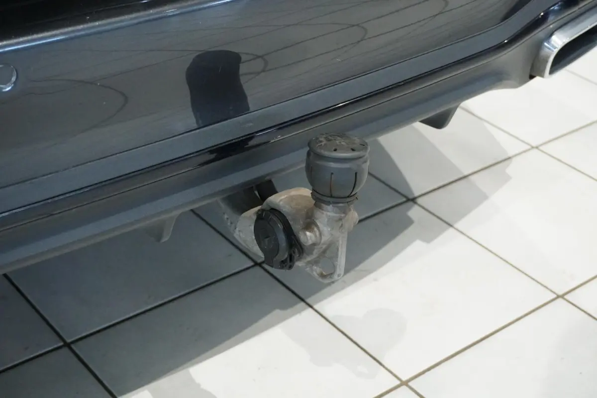 300 e AMG Line *NL AUTO*  PANO / TREKHAAK / LEDER / SFEERVERLICHTING