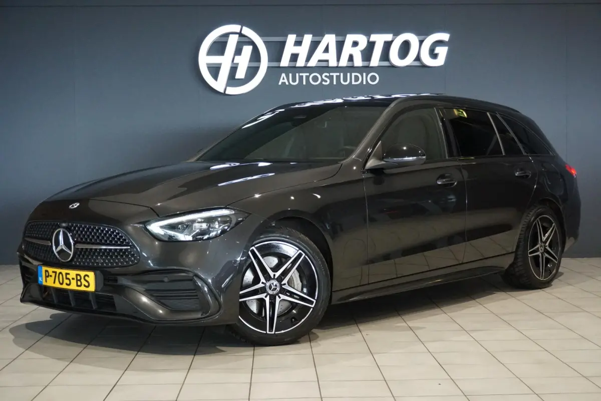 300 e AMG Line *NL AUTO*  PANO / TREKHAAK / LEDER / SFEERVERLICHTING