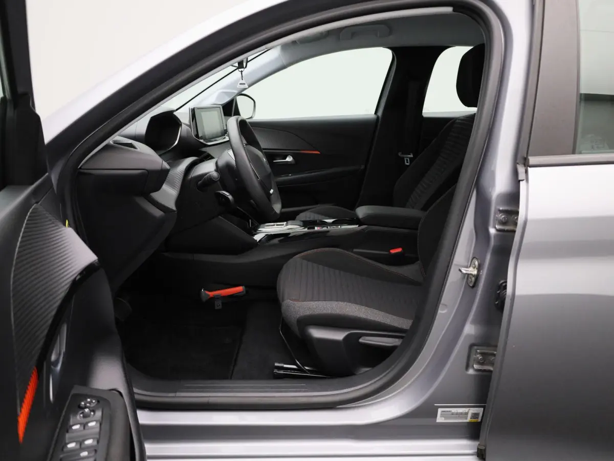 EV Active Pack 50 kWh | NAVIGATIE | PARKEERSENSOREN | LED