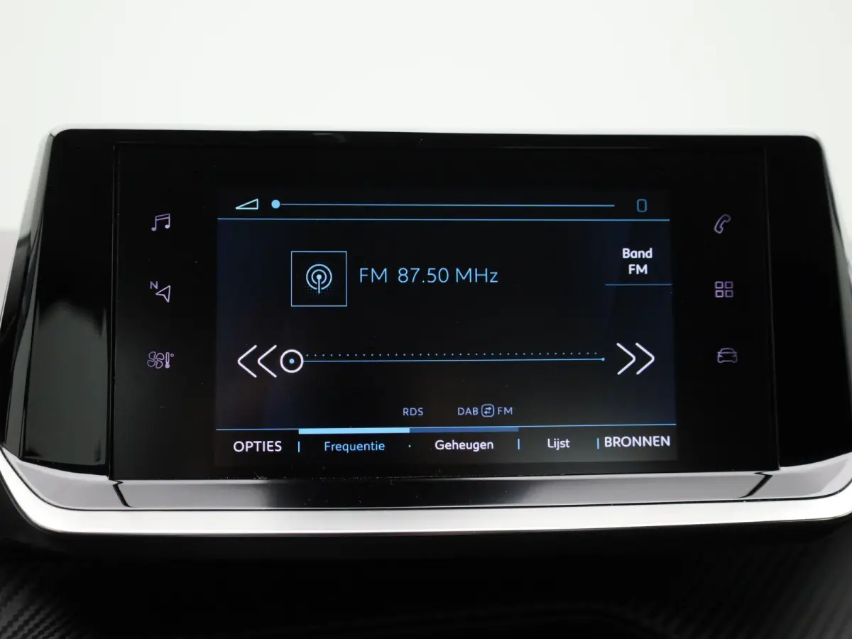 EV Active Pack 50 kWh | NAVIGATIE | PARKEERSENSOREN | LED