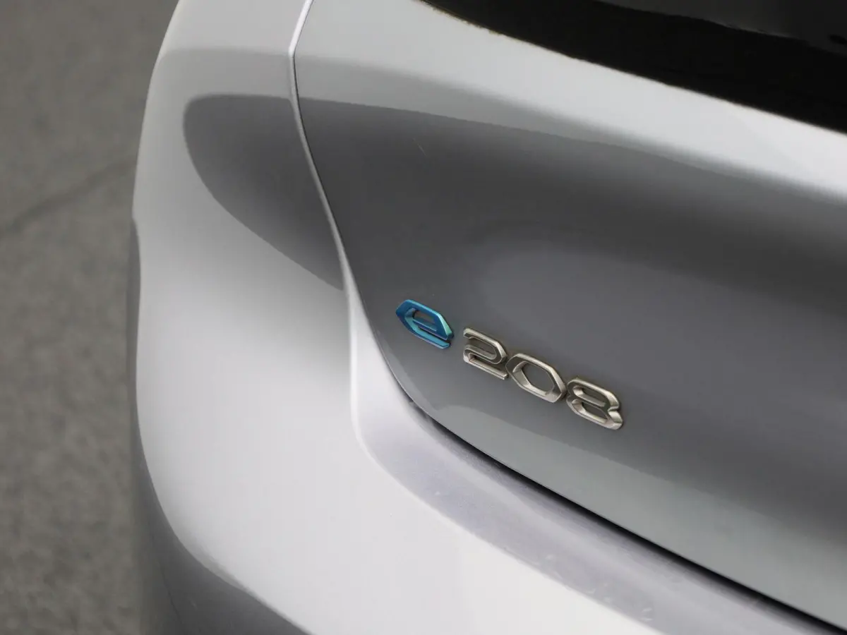EV Active Pack 50 kWh | NAVIGATIE | PARKEERSENSOREN | LED