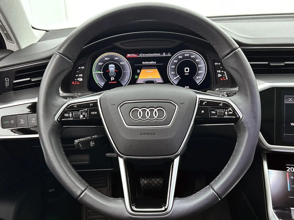 50 TFSI e quattro Advanced edition 299 PK | Panoramadak | Camera | Stoelverwarming | Navigatie | Climate control | Cruise control | Elektrische achterklep |