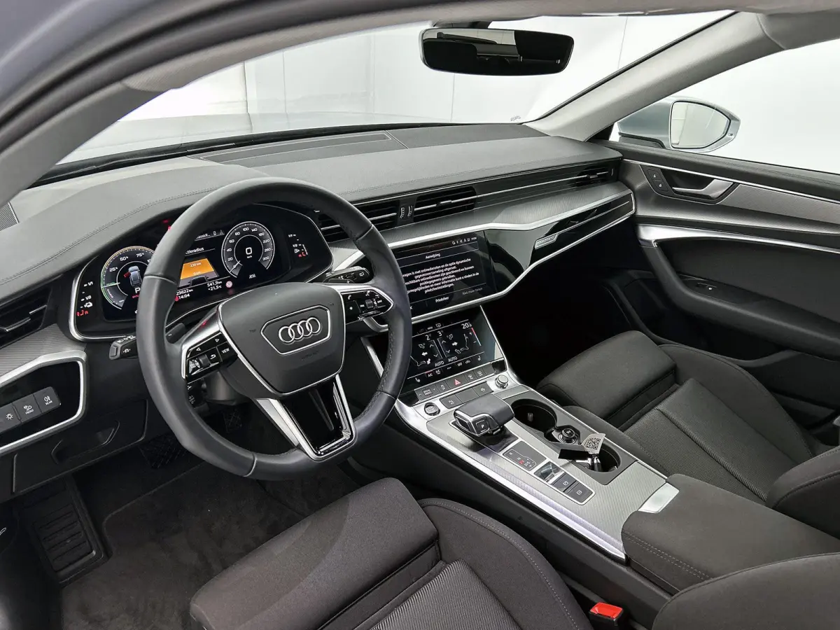 50 TFSI e quattro Advanced edition 299 PK | Panoramadak | Camera | Stoelverwarming | Navigatie | Climate control | Cruise control | Elektrische achterklep |