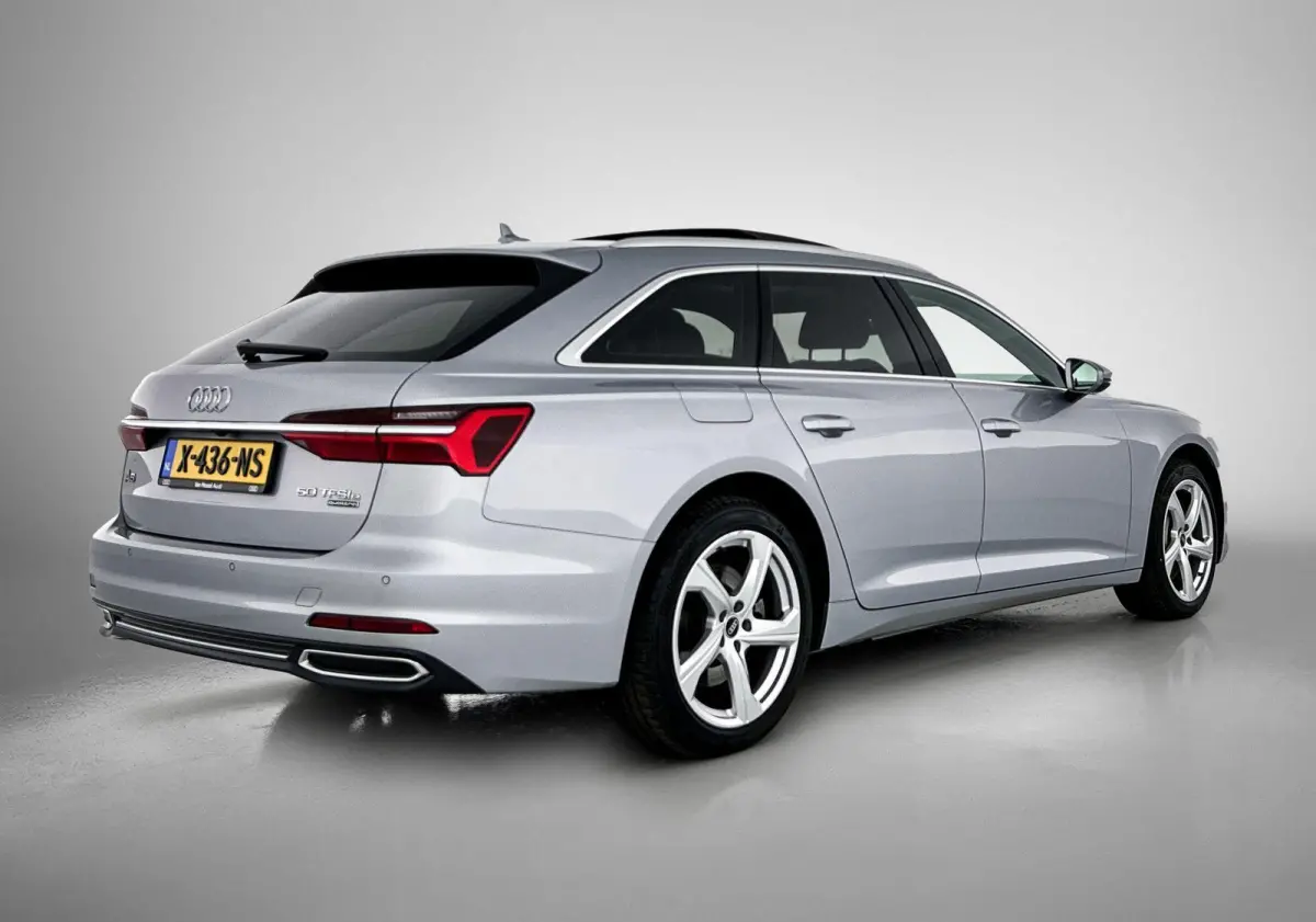 50 TFSI e quattro Advanced edition 299 PK | Panoramadak | Camera | Stoelverwarming | Navigatie | Climate control | Cruise control | Elektrische achterklep |