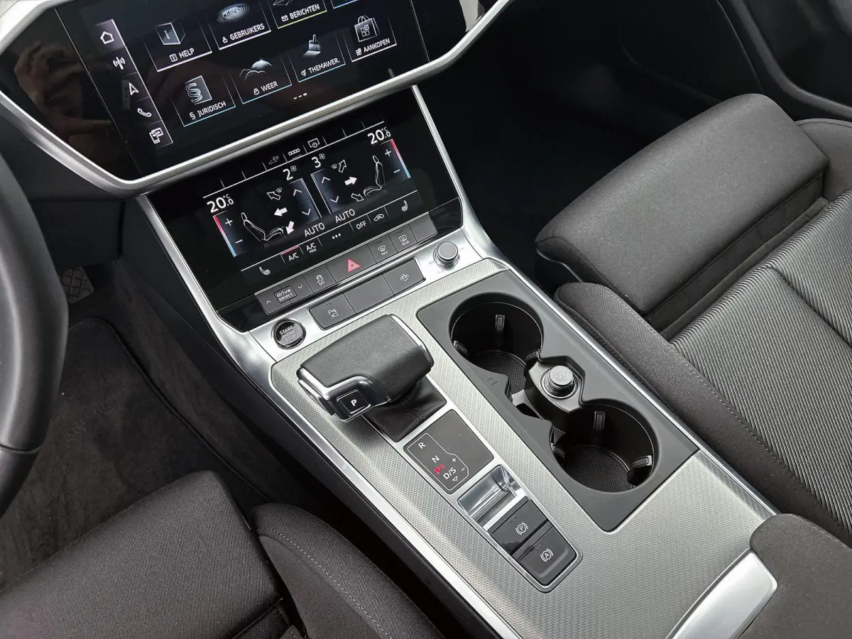 50 TFSI e quattro Advanced edition 299 PK | Panoramadak | Camera | Stoelverwarming | Navigatie | Climate control | Cruise control | Elektrische achterklep |