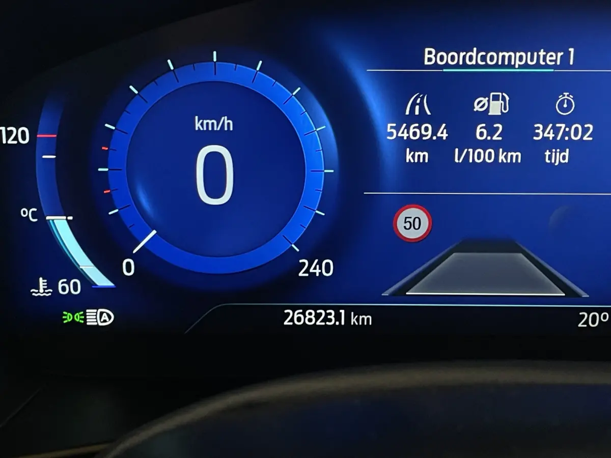 1.0 EcoBoost Hybrid ST Line X | Panorama dak | Adapt. Cruise | B&O | Apple Carplay | AGR-Stoelen | Stoel-stuurverw. | 17''