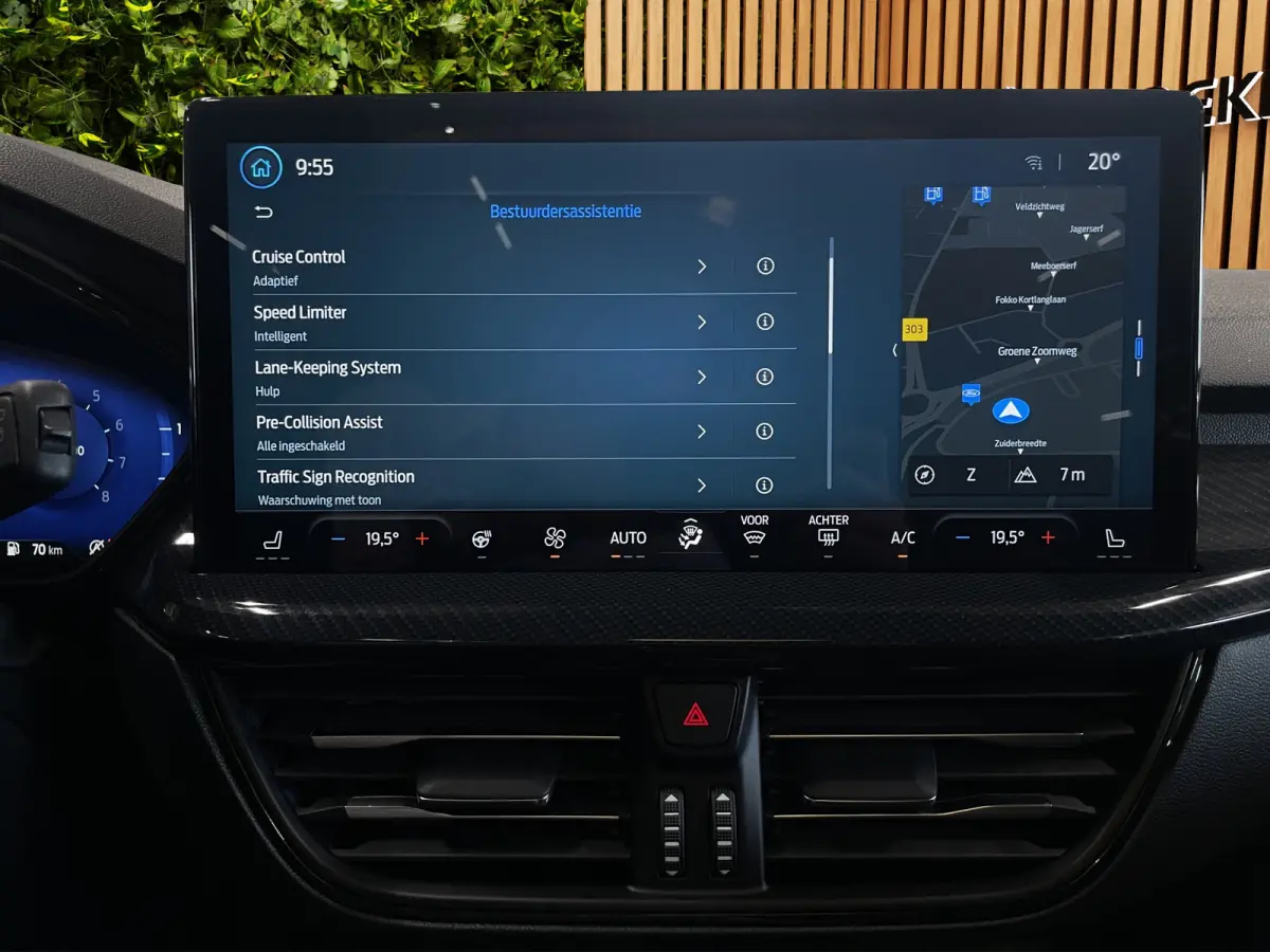 1.0 EcoBoost Hybrid ST Line X | Panorama dak | Adapt. Cruise | B&O | Apple Carplay | AGR-Stoelen | Stoel-stuurverw. | 17''