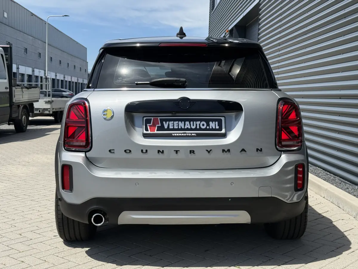 2.0 Cooper SE ALL4 Pano/H&K/Leder/Camera