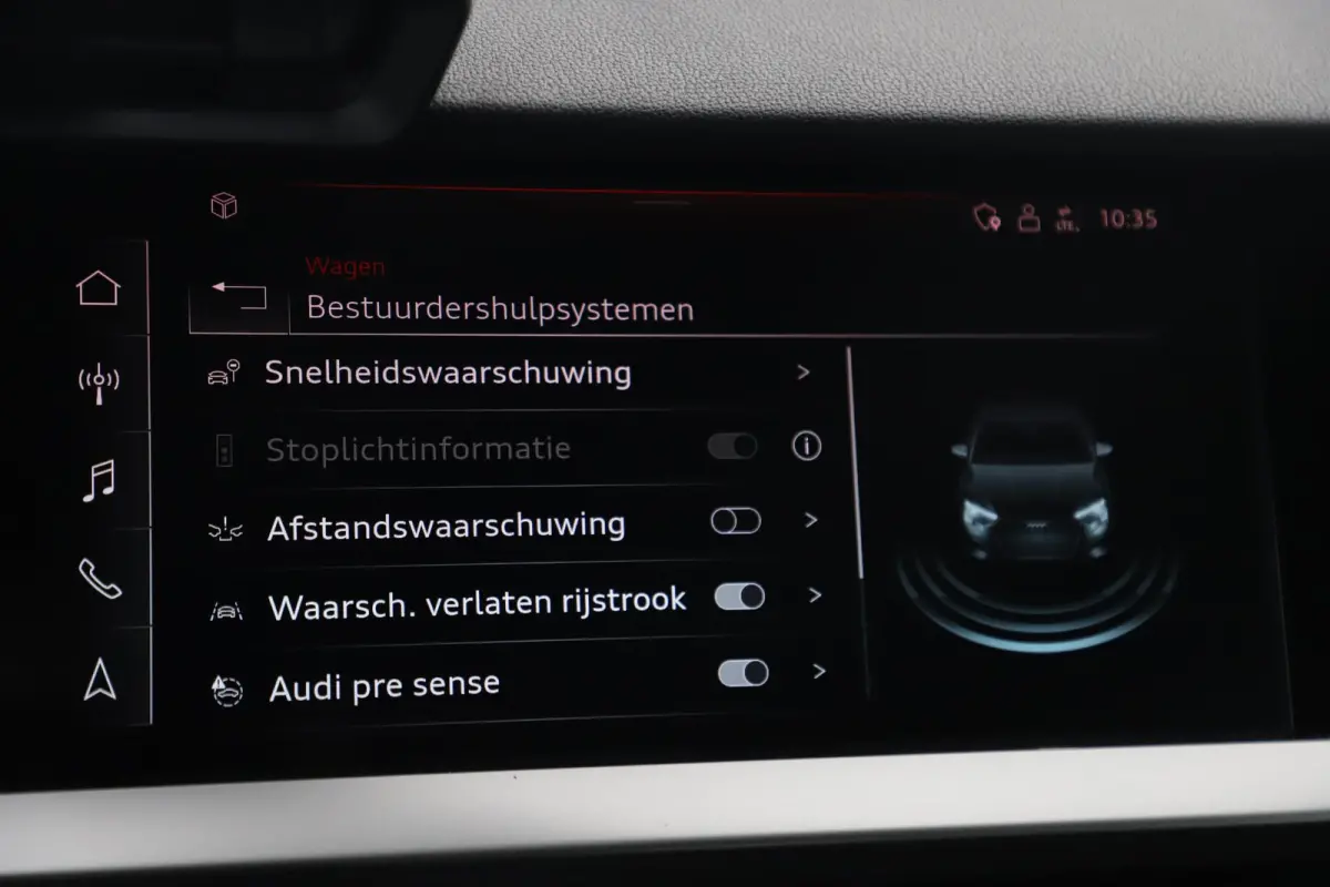 30 TFSI Advanced edition Automaat 18 inch RS Look Velgen Sportstoelen Full LED Navigatie Carplay Android Clima Cruise Lane Assist