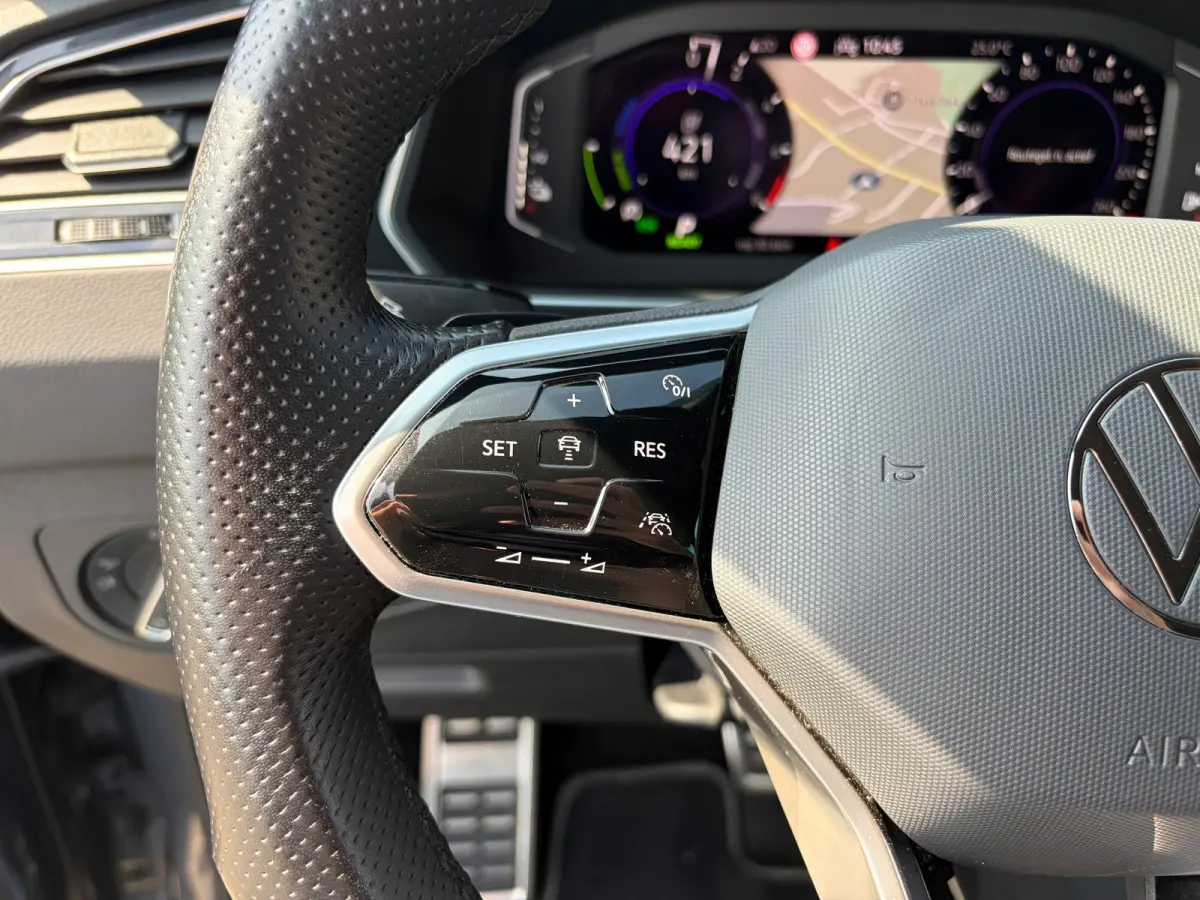1.4 TSI eHybrid R-Line Business+|Rijklaar prijs|Leder|Trekhaak afn.|Memory|Camera|Dodehoek|Carplay|Navi|