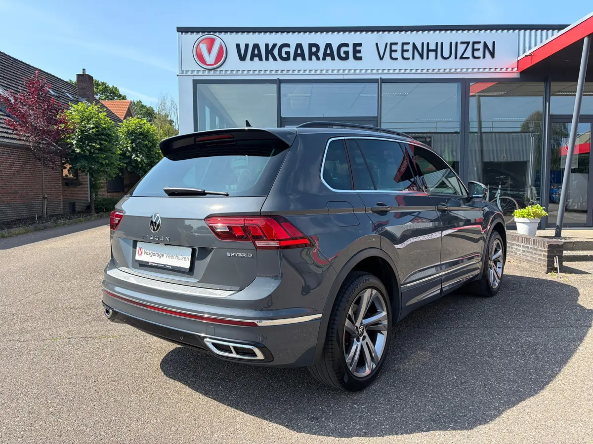 1.4 TSI eHybrid R-Line Business+|Rijklaar prijs|Leder|Trekhaak afn.|Memory|Camera|Dodehoek|Carplay|Navi|