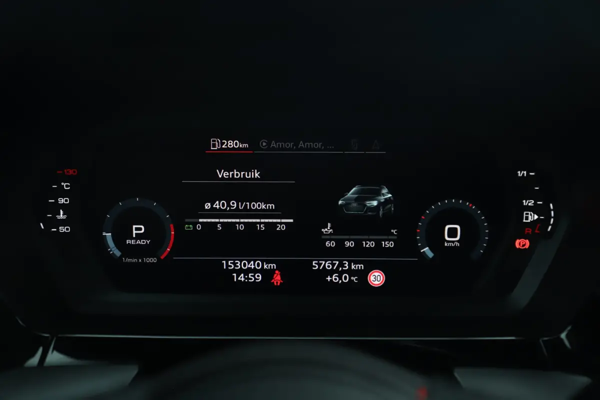 30 TFSI Advanced edition Automaat Leder Sportstoelen Stoelverwarming Virtual Navigatie Clima Cruise 17 inch LMV Full LED Lane Assist