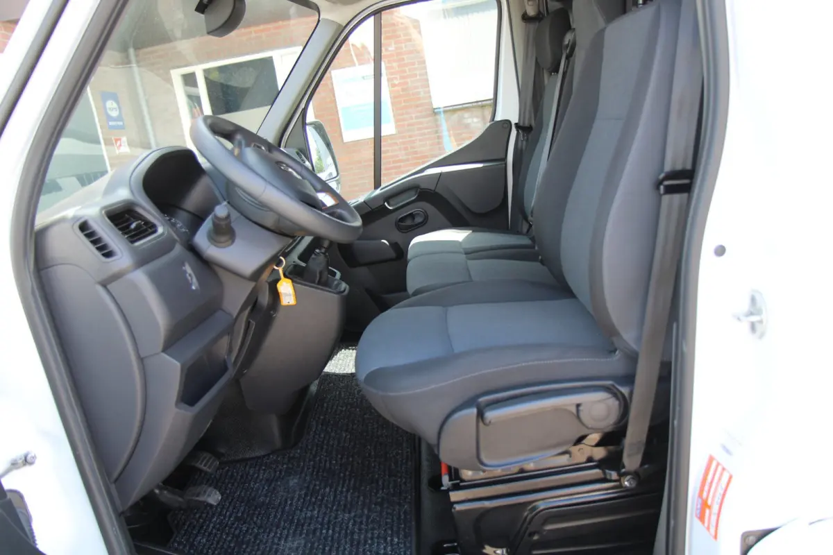 T35 2.3 dCi 150PK L3H2 Koelwagen Carrier / Laadruimte koeling / Trekhaak