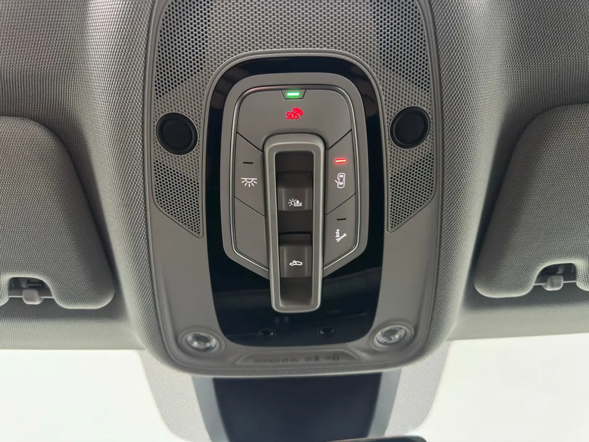 E-tron 55 quattro advanced Pro Line Plus 95 kWh|VOL OPTIES|PANO|HUD|SFEER|