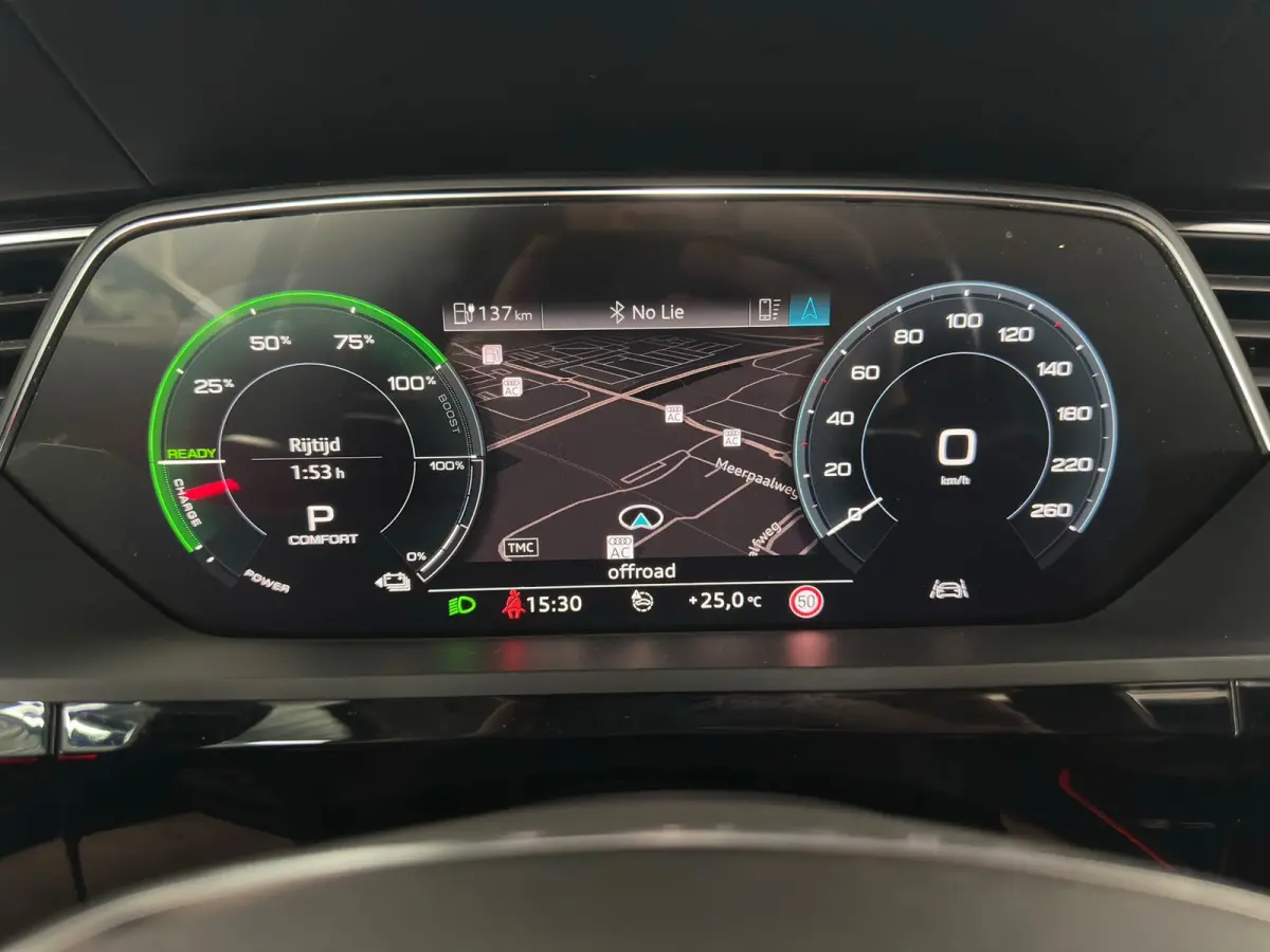 E-tron 55 quattro advanced Pro Line Plus 95 kWh|VOL OPTIES|PANO|HUD|SFEER|
