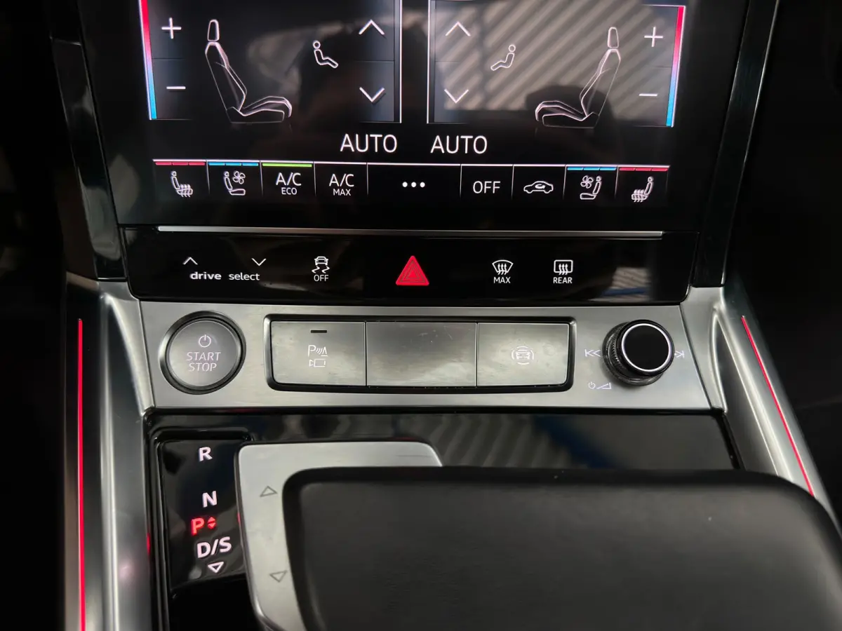 E-tron 55 quattro advanced Pro Line Plus 95 kWh|VOL OPTIES|PANO|HUD|SFEER|