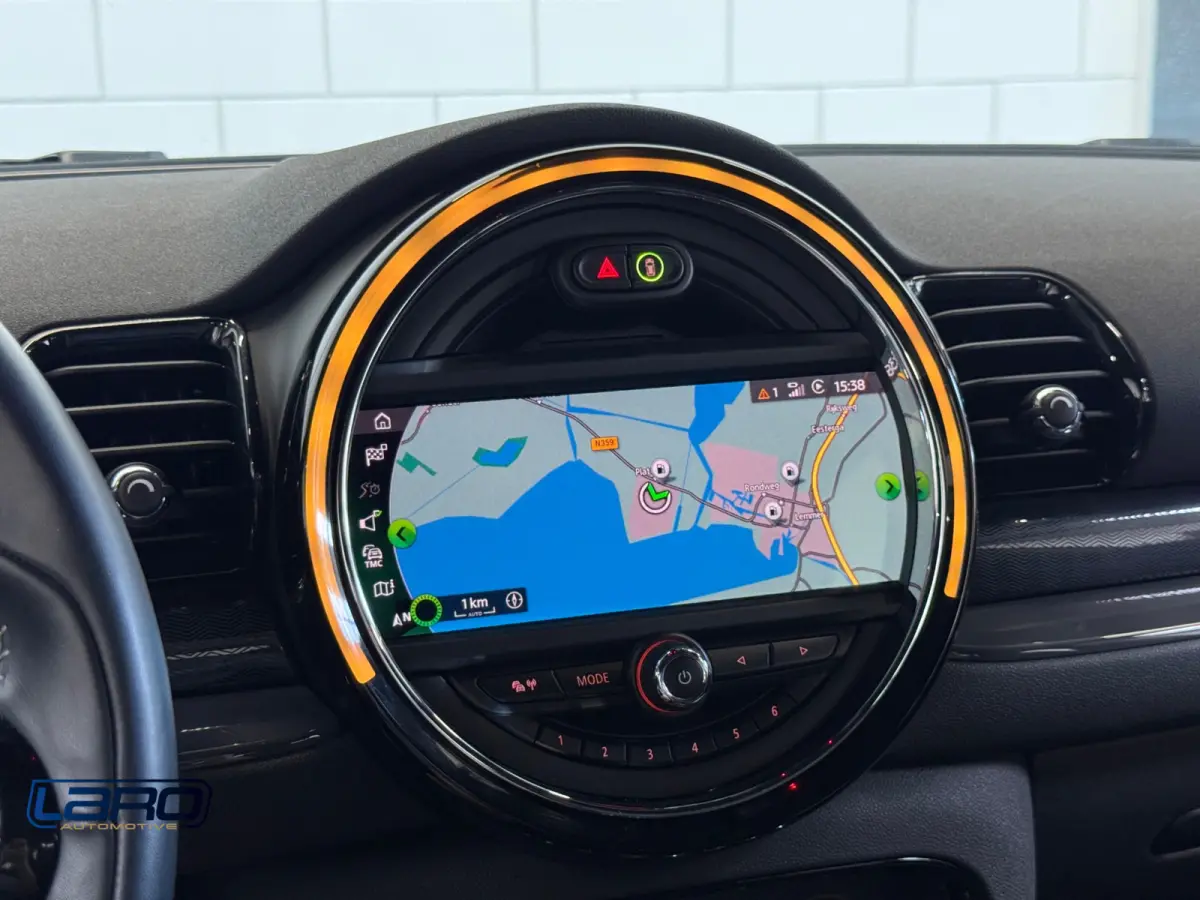 1.5 Cooper 136 pk Aut. | Leer ACC LED CarPlay Climate Stoelver. Chili