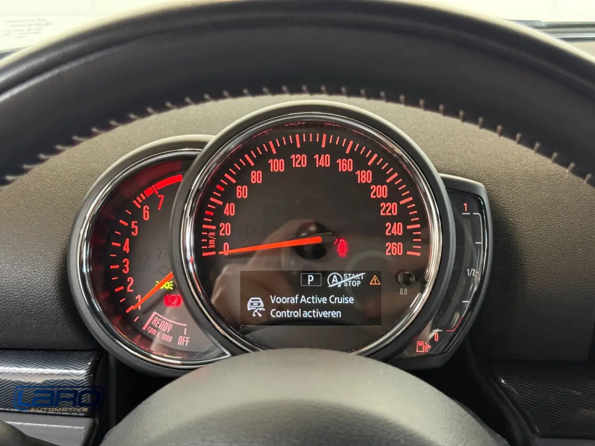 1.5 Cooper 136 pk Aut. | Leer ACC LED CarPlay Climate Stoelver. Chili