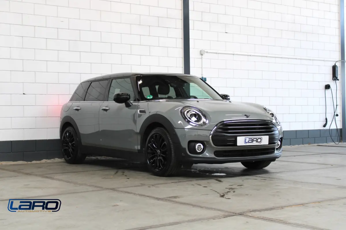 1.5 Cooper 136 pk Aut. | Leer ACC LED CarPlay Climate Stoelver. Chili