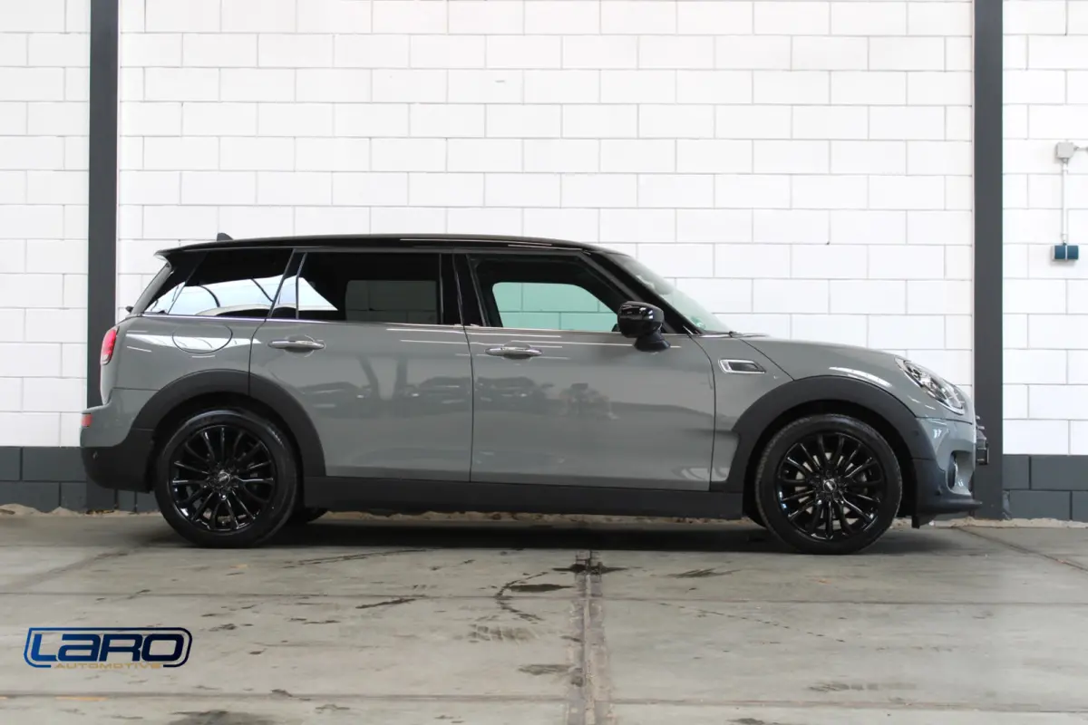 1.5 Cooper 136 pk Aut. | Leer ACC LED CarPlay Climate Stoelver. Chili