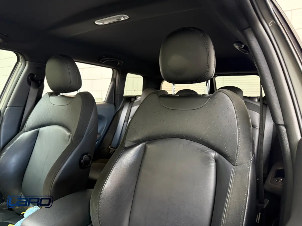 1.5 Cooper 136 pk Aut. | Leer ACC LED CarPlay Climate Stoelver. Chili