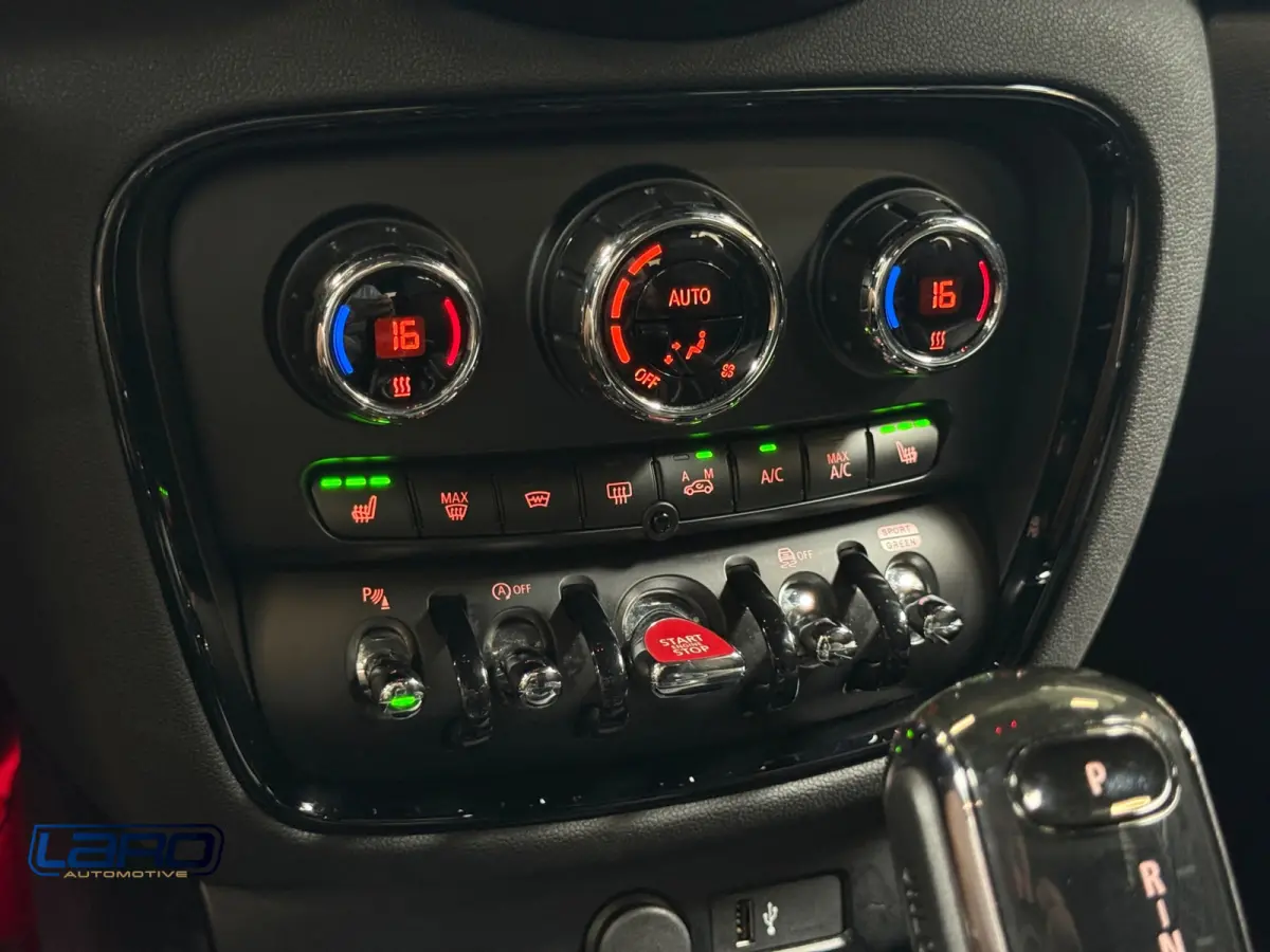 1.5 Cooper 136 pk Aut. | Leer ACC LED CarPlay Climate Stoelver. Chili